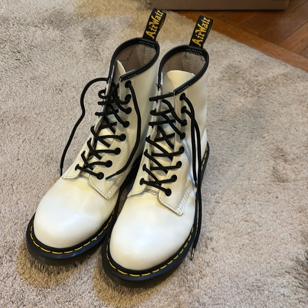 Doc Martens 1460 White Leather Boot